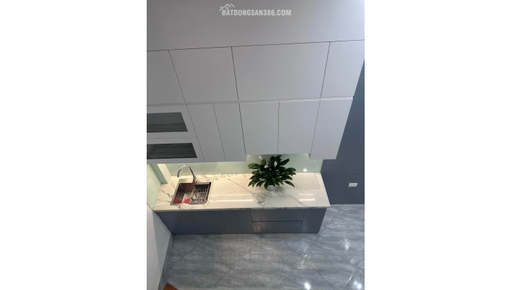 6 TỶ HƠN CÓ NHÀ GẦN HỒ BA MẪU 28m2 x 4T_NGÕ THÔNG THOÁNG_FULL NỘI THẤT_VỀ Ở NGAY